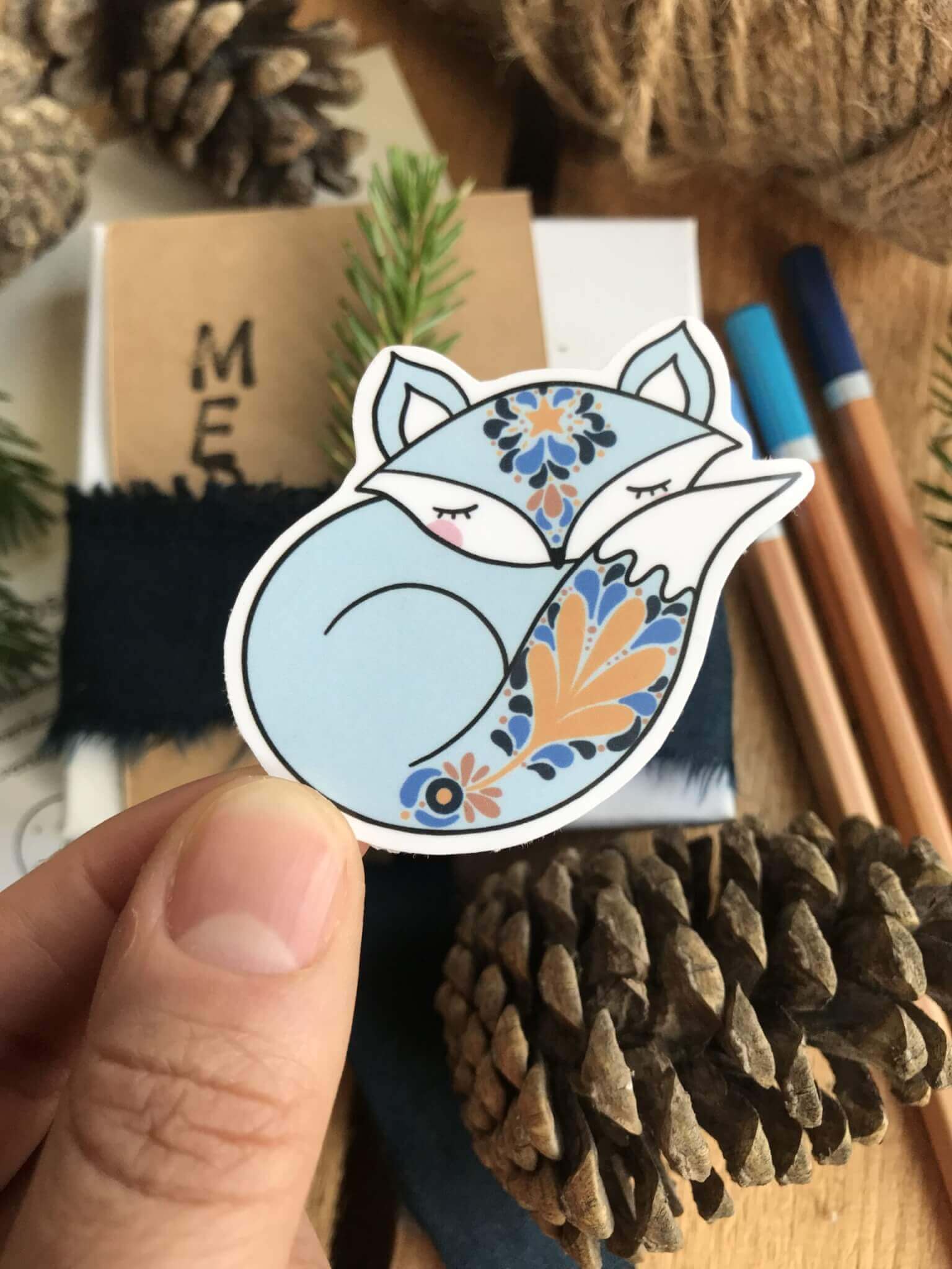 stickers renard folk endormi